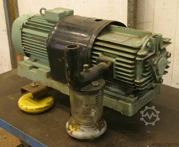 Vacuum pump 63 m³/h VEM VZ 40/130V