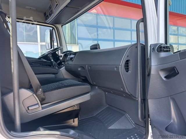 Billenő teherautó MERCEDES-BENZ 1224 K Atego 2 Seiten Kipper Hiab 078 X Duo