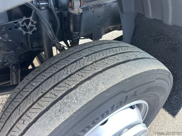 Billenő teherautó MERCEDES-BENZ 1224 K Atego 2 Seiten Kipper Hiab 078 X Duo