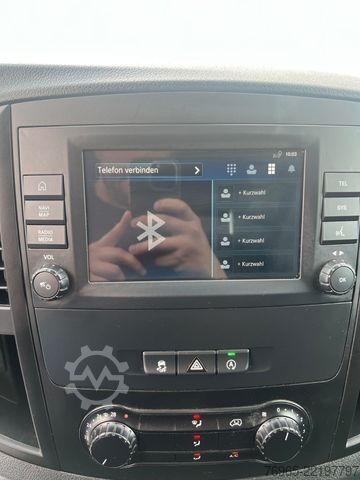 Dobozos furgon MERCEDES-BENZ Vito 116 EXTRALANG KLIMA SCHRÄNKE KAMERA AHK EU6