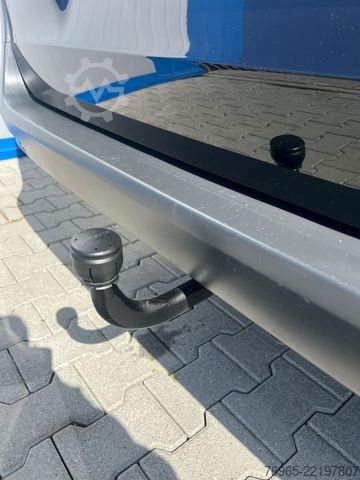 Dobozos furgon MERCEDES-BENZ Vito 116 LANG 9G-TR MIXTO KLIMA NAVI KAMERA AHK