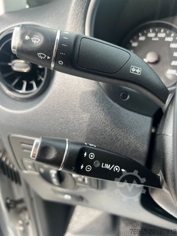 Dobozos furgon MERCEDES-BENZ Vito 116 EXTRALANG KLIMA SCHRÄNKE KAMERA AHK EU6