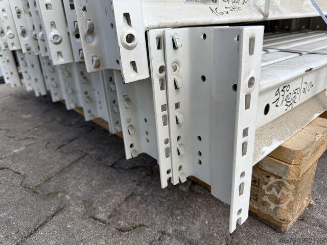 High-bay warehouse Dexion (Hovik) P 90 lichte Weite: 950 mm | I: 100 x 50 mm