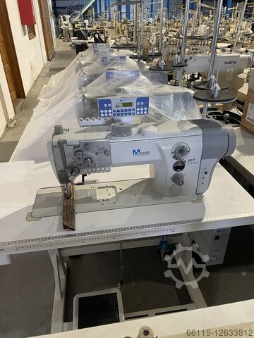 Potrójny transport, płaskie łóżko Durkopp adler 867-190122M