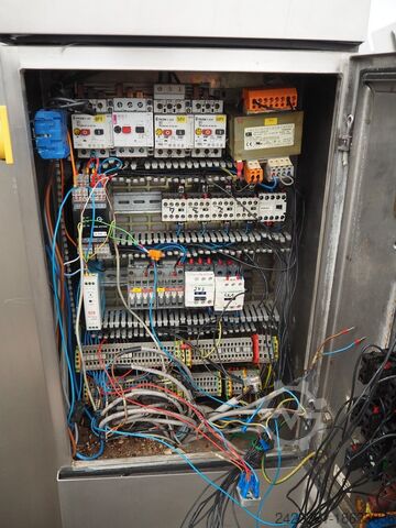 Guillotine/diepvriesvlees snijmachine Laska G 644