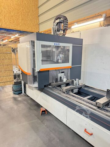 Macchina CNC a 4 assi Elumatec SBZ 140