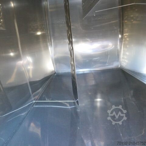 8300 liter koelbare kubische opslagtank van V2A met 2 interne koelplaten  9429