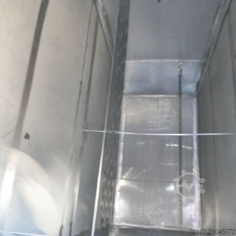 12.220 liter verwarmbare/koelbare kubische opslagtank van V2A met 2 interne koelplaten  9416