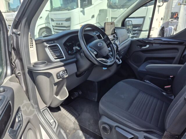 Van Ford Transit CUSTOM DOUBLE CAB