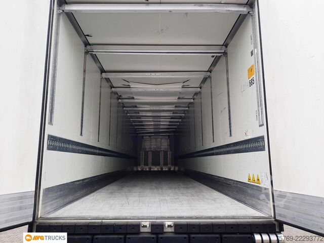 Chladírenský návěs KRONE SDR 27 Doppelstock Liftachse Palettenkasten Alu