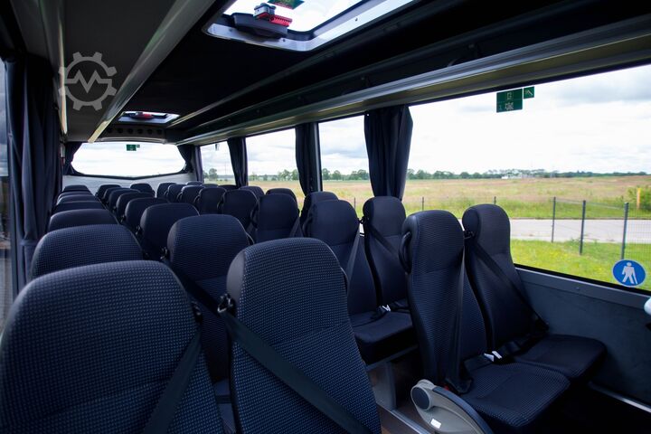 Streekbus Iveco THESI / Touristik oder Schulbus