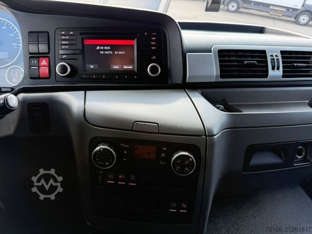 Rashladni kamion MAN TGL 12.220 L FLEISCH-Kühlk.*5 Rohrbahnen*THERMO