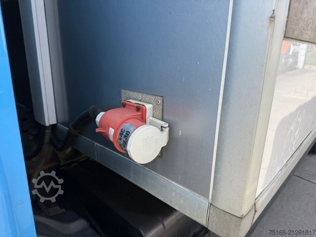 Rashladni kamion MAN TGL 12.220 L FLEISCH-Kühlk.*5 Rohrbahnen*THERMO