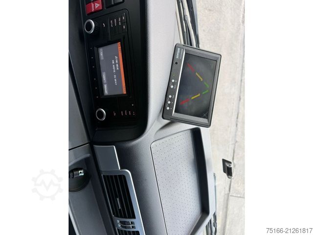 Rashladni kamion MAN TGL 12.220 L FLEISCH-Kühlk.*5 Rohrbahnen*THERMO