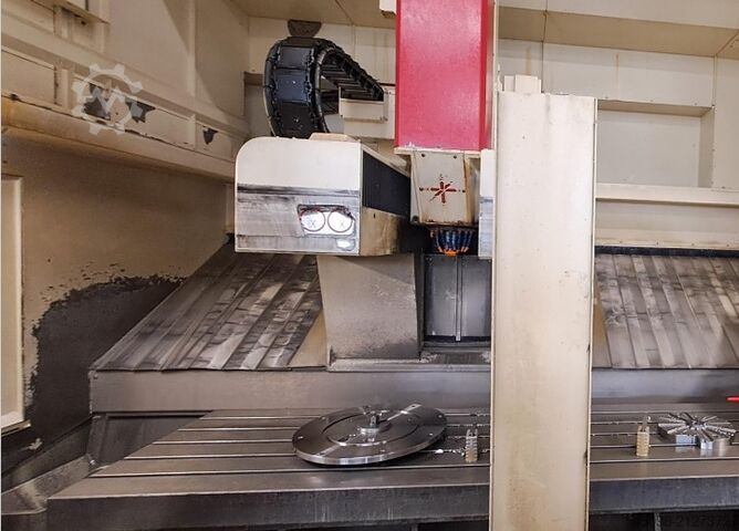 Vertical machining center Hedelius C80-2300