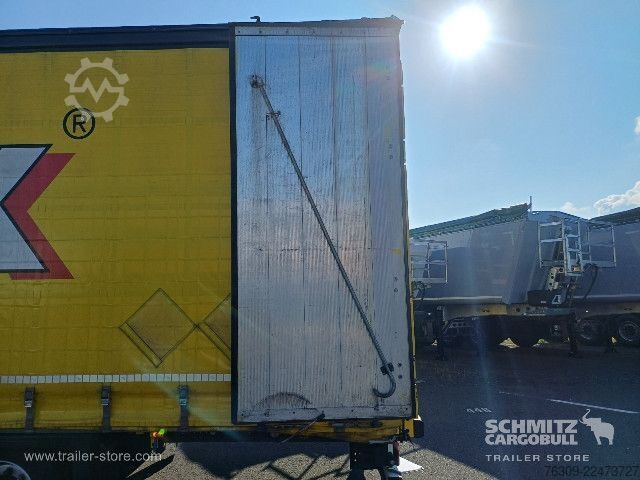 Semi-reboque aberto com lona Schmitz Cargobull Curtainsider Mega Getränke