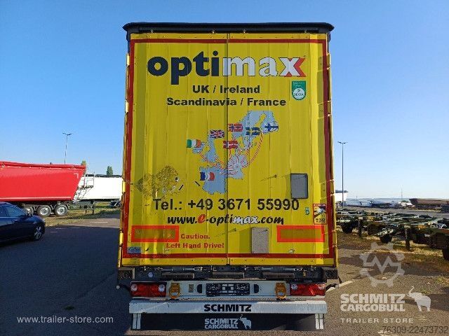 Semi-reboque aberto com lona Schmitz Cargobull Curtainsider Mega Getränke