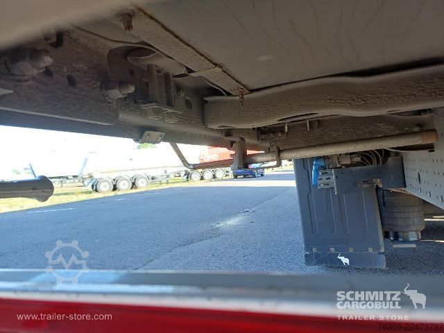 Semi-reboque aberto com lona Schmitz Cargobull Curtainsider Mega Getränke