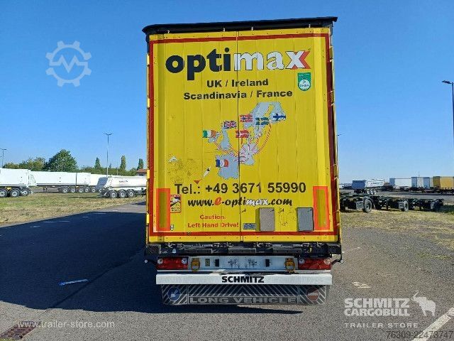 Semi-reboque aberto com lona Schmitz Cargobull Curtainsider Mega Getränke