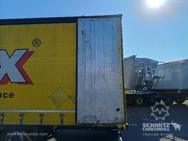 Semi-reboque aberto com lona Schmitz Cargobull Curtainsider Mega Getränke
