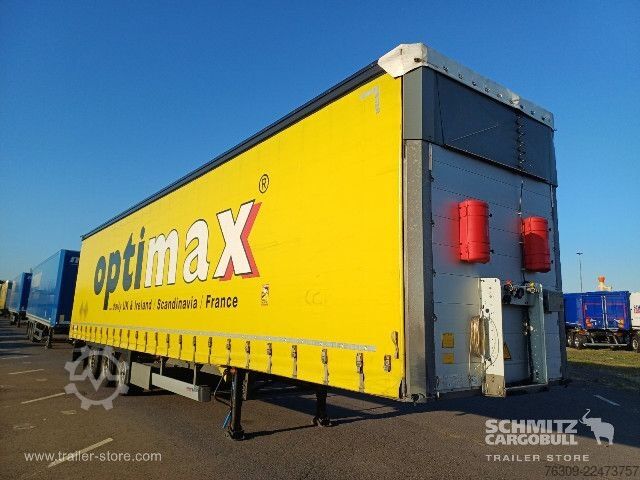 Semi-reboque aberto com lona Schmitz Cargobull Curtainsider Mega Getränke
