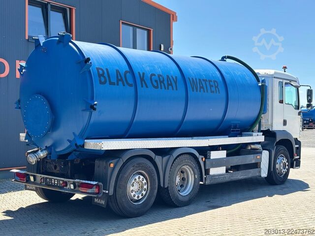 Camião cisterna MAN TGA 36.310 6x2-2 BL EURO 3 Water Tank