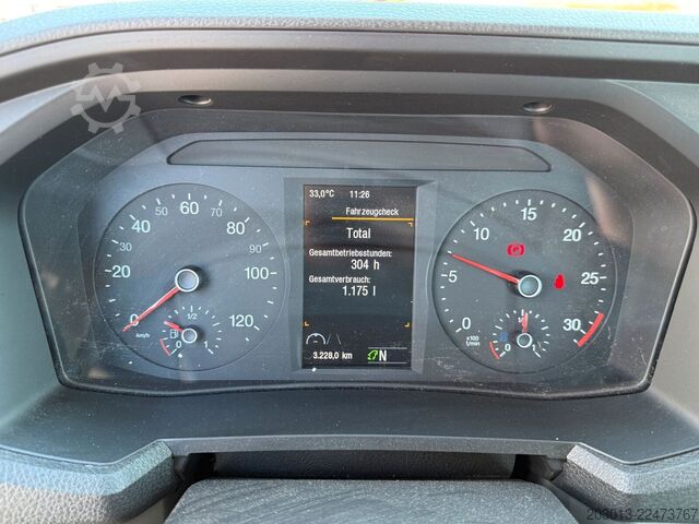 Plataforma de trabalho montada em camião MAN TGL 8.160 4X2 BB Hubarbeitsbühne Ruthmann T300.4
