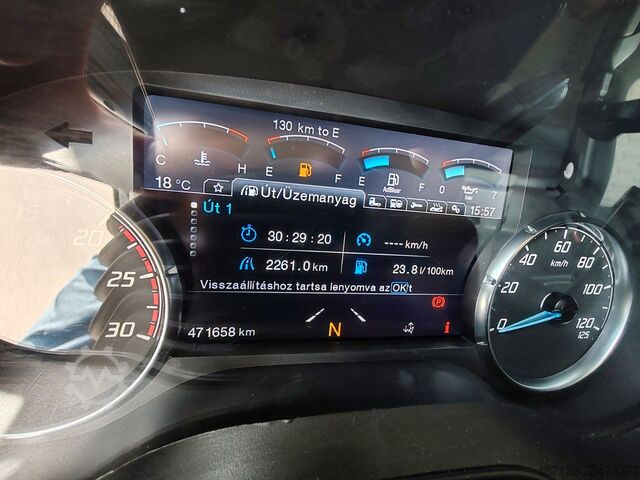 Véhicule tracteur volume FORD F-MAX 500 LUXURY Mega