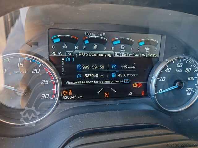 Véhicule tracteur volume FORD F-MAX 500 LUXURY Mega