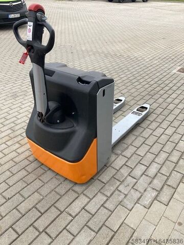 Carrello elevatore basso Still ECU16