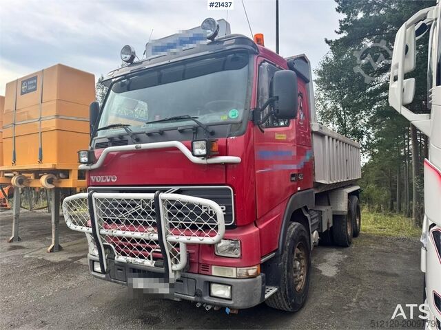 Kipper Volvo FH12 420 snow rigged tippertruck.