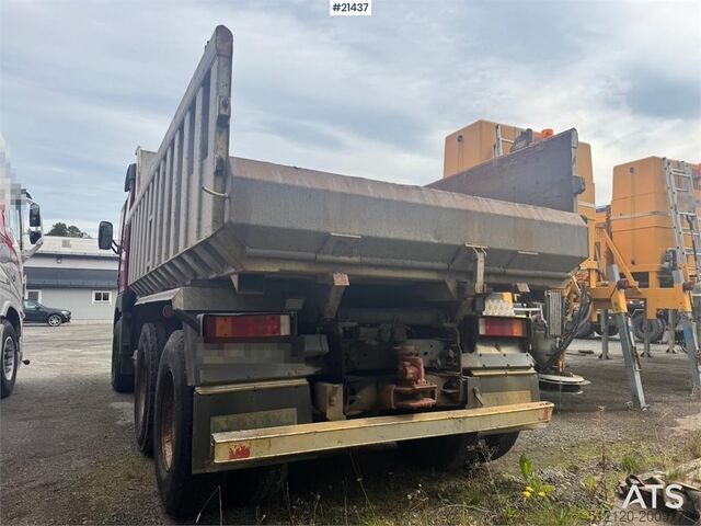 Wywrotka Volvo FH12 420 snow rigged tippertruck.