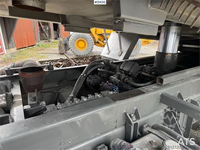 Avfallsbil Volvo FH480 6x4 snow rigged tipper truck w/ bogie traile
