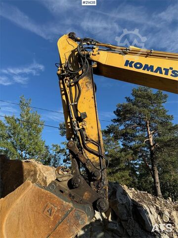 Rupsgraafmachine Komatsu PC210LC-8 Crawler Excavator w/ 2 Buckets, Tilt and