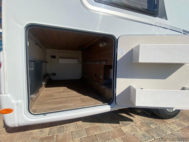 Half-integraal camper DETHLEFFS Trend 7057 Fiat 150PS Automat