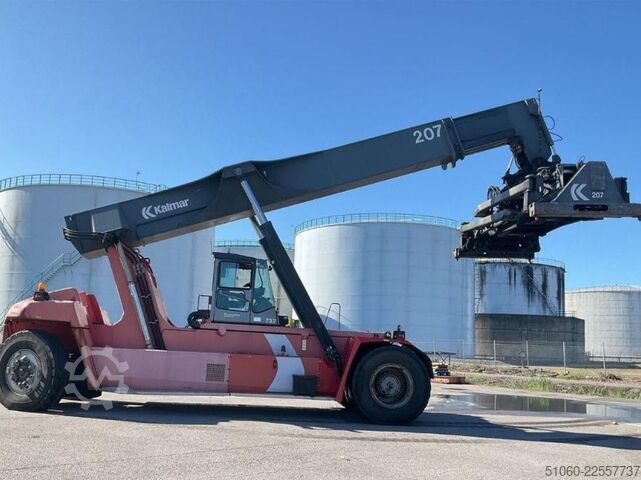 Volle container reachstacker Kalmar DRF450-75C5XS