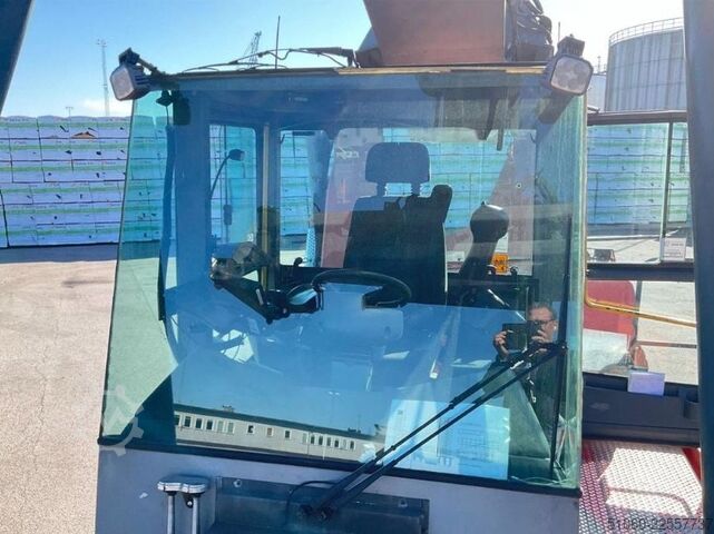 Volle container reachstacker Kalmar DRF450-75C5XS