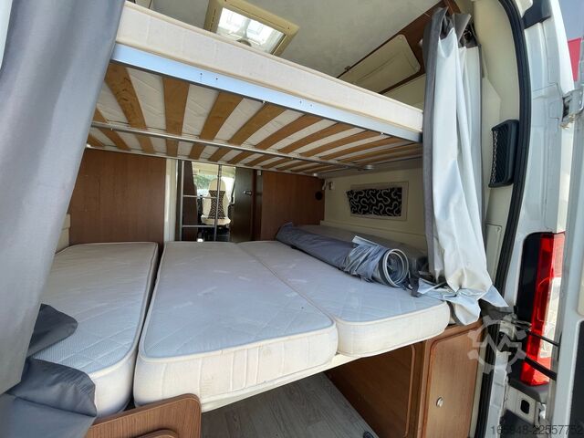 Camper van MCLOUIS BJL1 636 MAX3 | AHK,RFK,Luftfederung,Etagenbett
