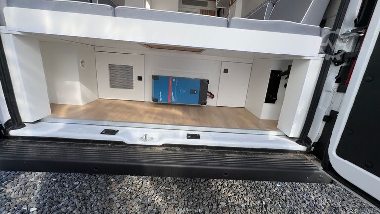 Camper van AFFINITY AFFINITY Version Premium FREEDO 599