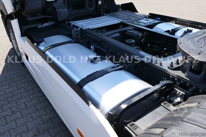 Standaard trekker RENAULT T 480 High Cab 2 XL Tanks Retarder Euro 6