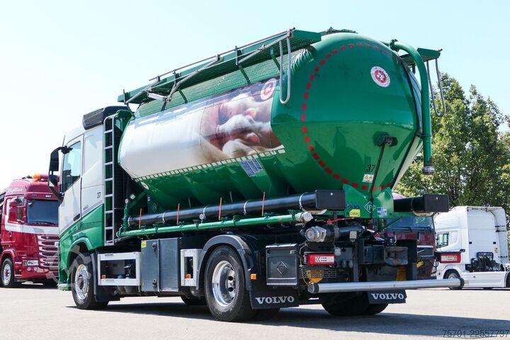 Tankwagen VOLVO FH 460 Tierfutter 4-kammer Silo X-Track Assist