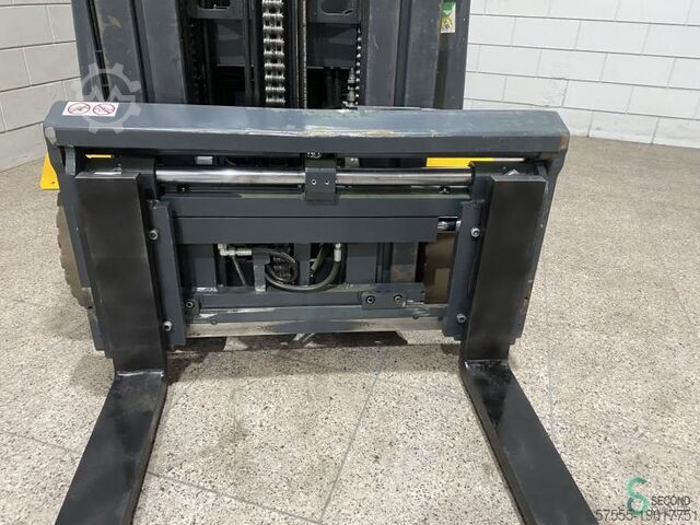 Forklift Jungheinrich EFG 425k