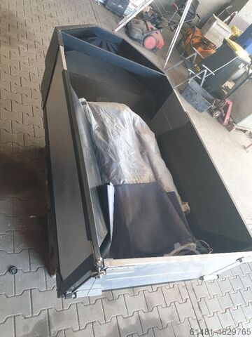 Spreder med tipbar lad Nilfisk Egholm Jungo HB410D