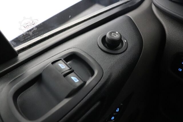 Bestelwagen Ford Transit Custom 2.0 TDCI 130PK Automaat 2x Schui...