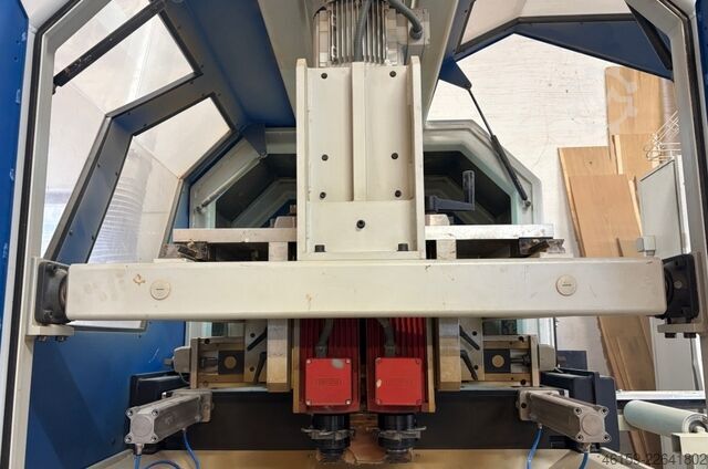Linia produkcyjna parkietu Marinus not Weinig V&G 400