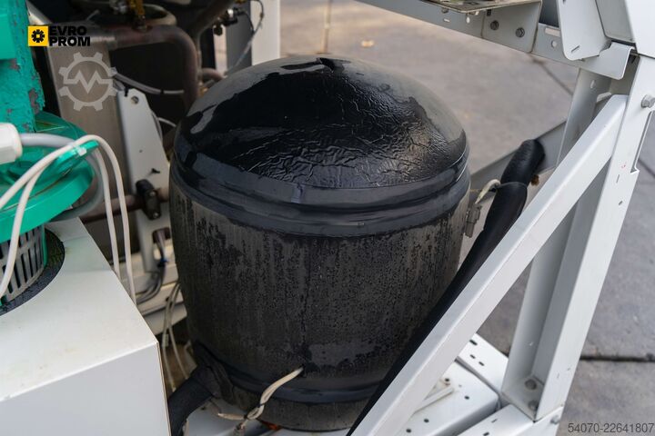 Chiller Used Industrial Chiller CARRIER - 611 kW | With warranty