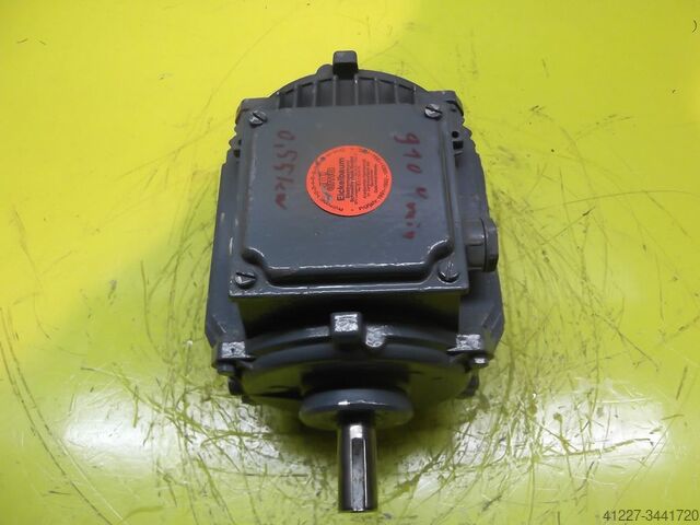 Moteur électrique 0,55 kW 910 Rpm CEM** MEC80L6