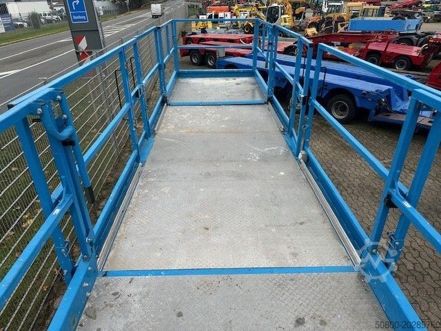 Plateforme de travail GENIE GS 5390, Scherenbühne, Allrad, Gelände, 18m, TOP