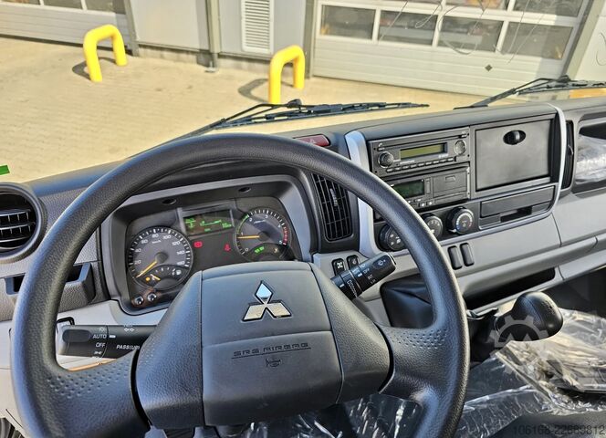 Lastbilchassi Fuso Canter 6C18 Doka 4x4