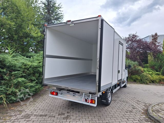 Kylskåpsbil Renault Master Isoterme